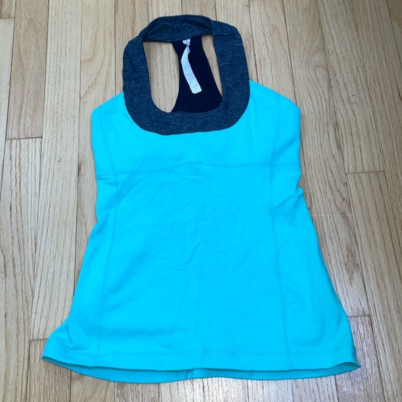 Lululemon Mint Green Sports Bra Tank-4 - Picture 1 of 6